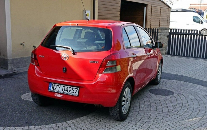 Toyota Yaris cena 19900 przebieg: 192000, rok produkcji 2010 z Pyrzyce małe 121
